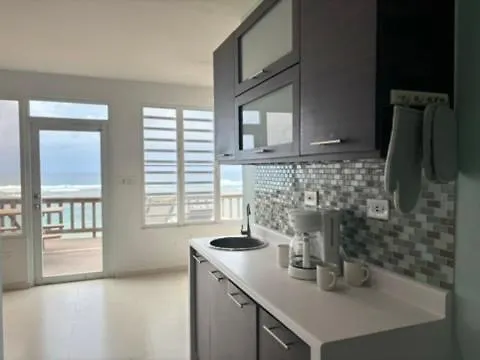 Apartment Loveshack Villa In Shacks Beach, Isabela