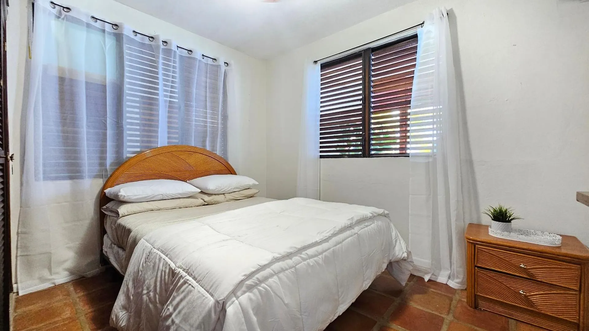 Loveshack Villa In Shacks Beach, Isabela Apartment