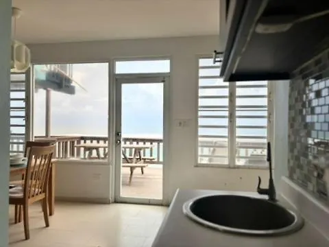 Loveshack Villa In Shacks Beach, Isabela Apartment